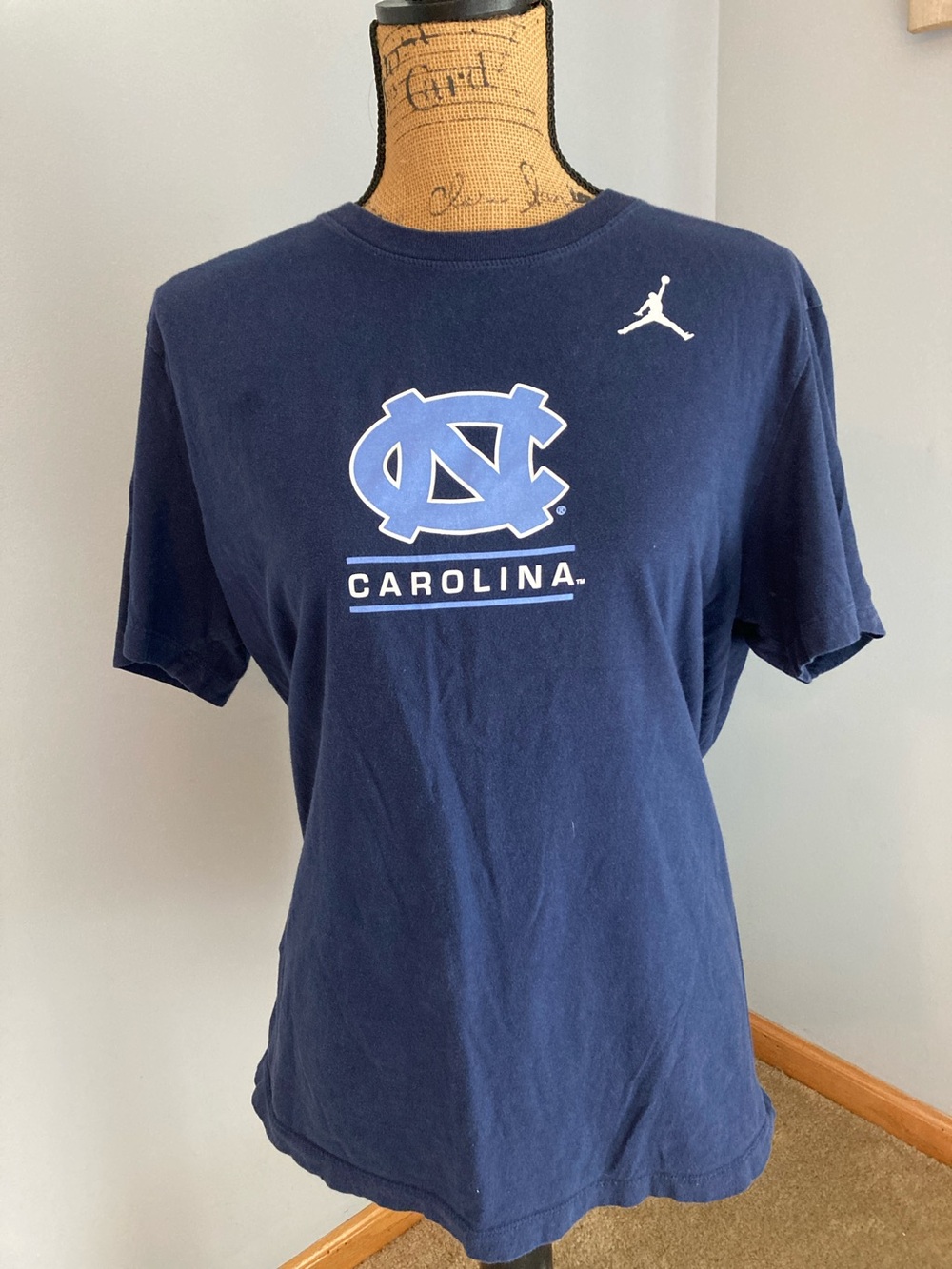 Nike Jordan Navy North Carolina Tar Heels T-Shirt Men Size Large